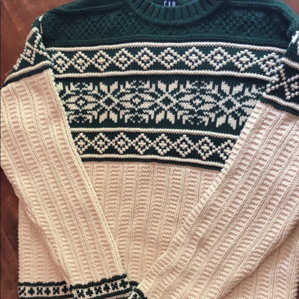 Gap Cotten Snowflake Pattern Sweater - image 4